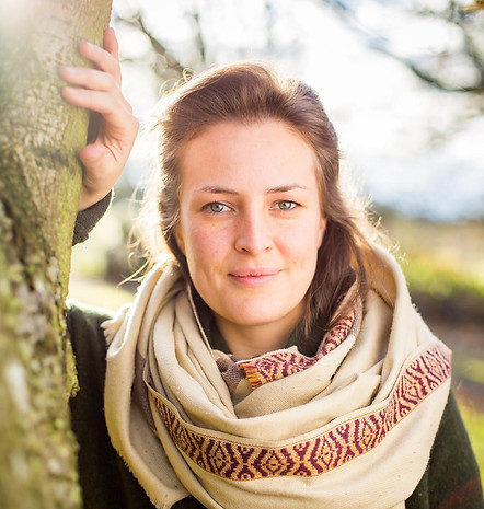 ANNIE BALL HEADSHOT.jpg