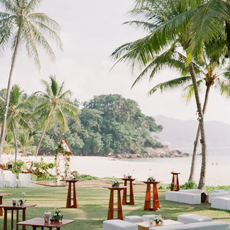Decoración boda ideal tipo cóctel con un paisaje maravilloso