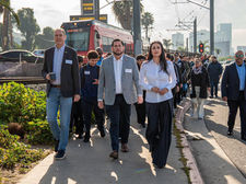 Acompaña Ismael Burgueño a estudiantes de Tijuana a recorrido binacional al Museo de Arte de San Diego