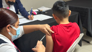 DIF TECATE E IMSS BIENESTAR FORTALECEN LA PREVENCIÓN CON JORNADA DE VACUNACIÓN