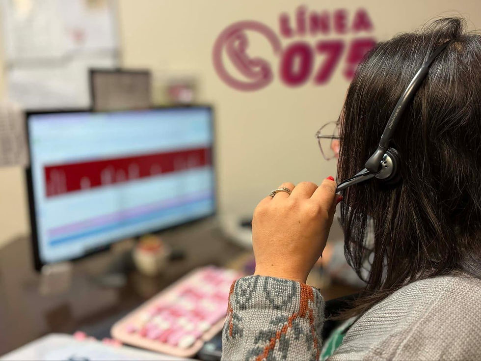 Atiende Gobierno Municipal cerca de 2 mil llamadas a la Línea de Intervención en Crisis 075 durante 2025