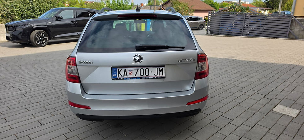 Thumbnail: Škoda Octavia Combi 1,6 TDI RN AUTO prodaja vozila