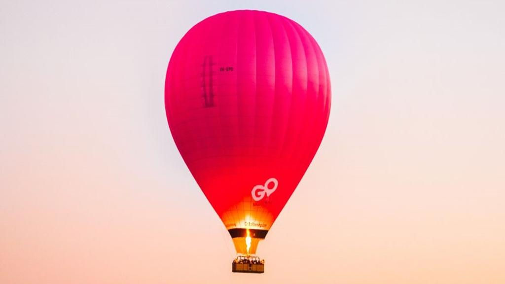 Go ballooning Gold Coast including Bonus Photo & Breakfast