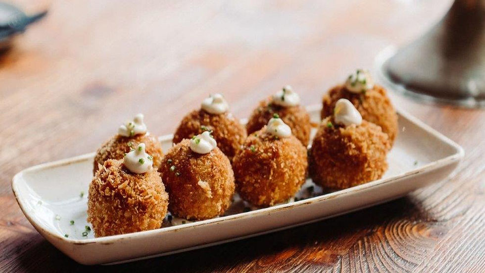 Thumbnail: Discover Gourmet Tapas and Wine Tour 
