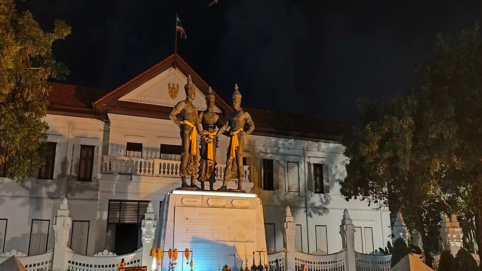 Thumbnail: Explore Chiang Mai´s Old City at Twilight - Walking Tour