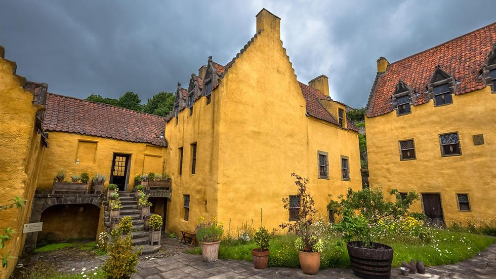 Thumbnail: Outlander Explorer Tour with Optional Castle Entries - Full-Day Tour