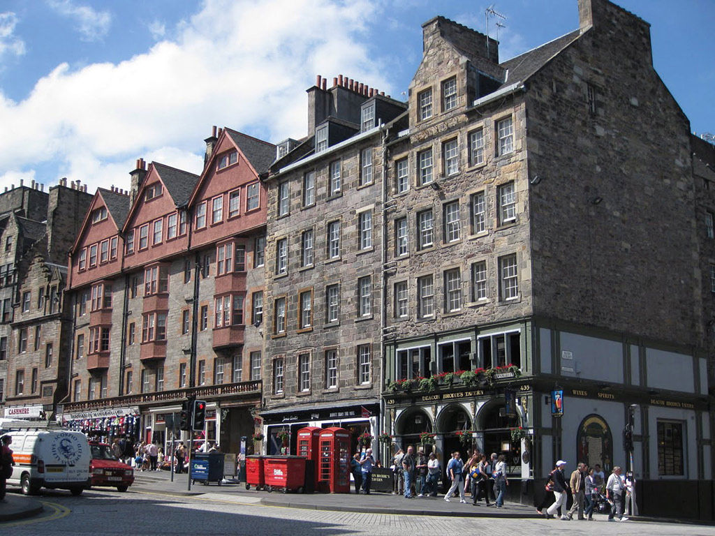 Edinburgh: 3 -hour City Walking Tour