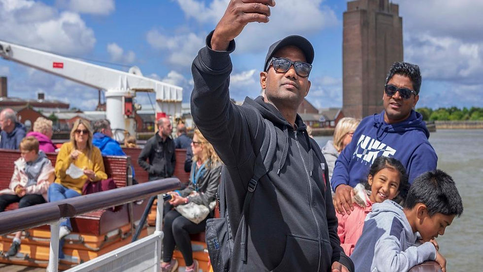 Thumbnail: River Cruise and City Sightseeing - The Best Way to Experience the City!