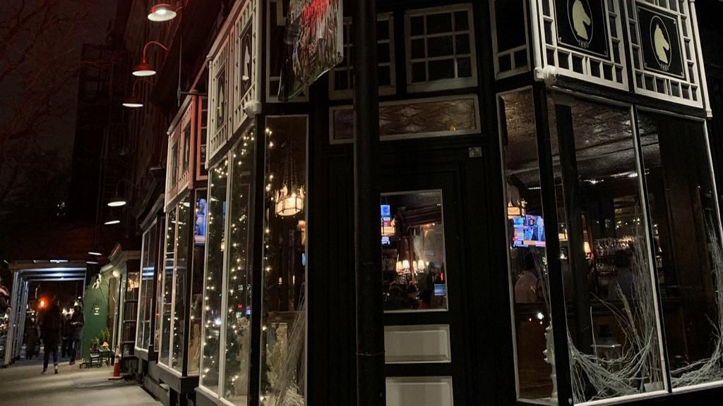 Artists of Manhattan, New York - City Exploration Game