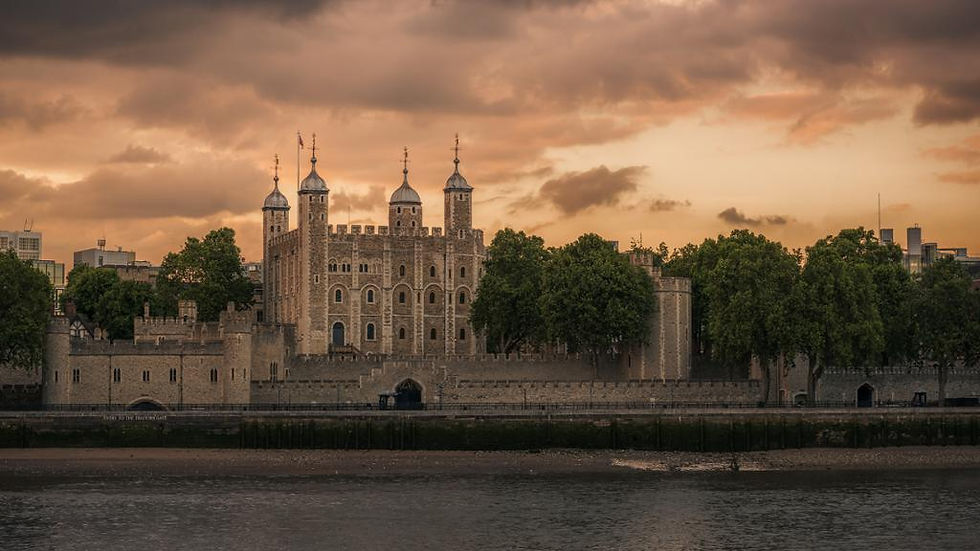 Thumbnail: Family-Friendly Royal London: Private Half-Day Tour and London Eye