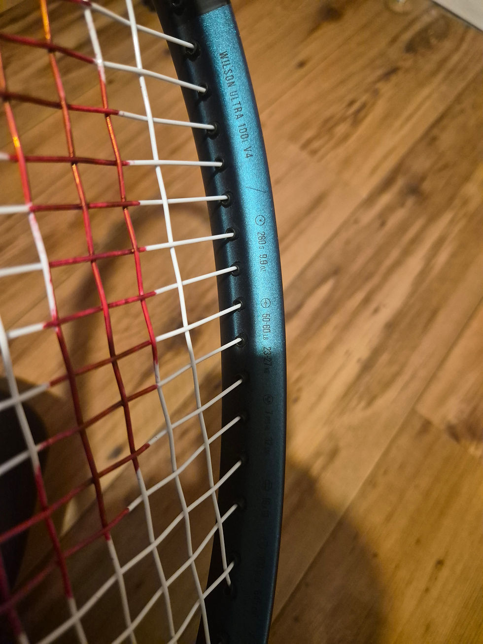 Thumbnail: Wilson Ultra V4 100L 