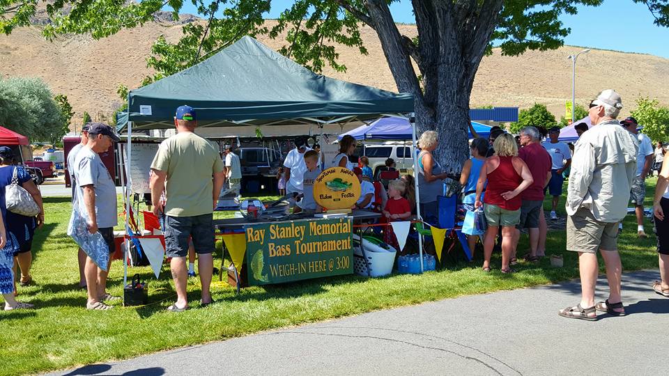 Apple Pie Jamboree Pateros, Washington