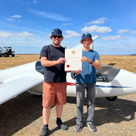 SUPPORTING MAX'S HCAP GLIDING SCHOLARSHIP