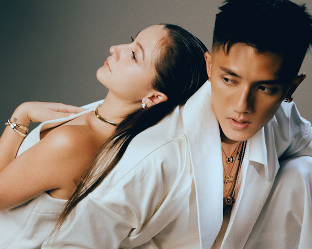 BVLGARI_resonance_Max-313_LR.jpg