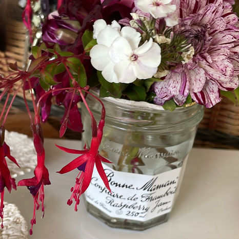 Botanical Flower Frogs — From Pinterest to My Garden Table | FloraTop