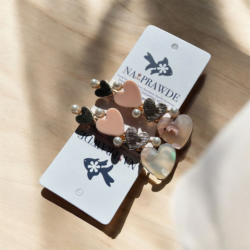 Thumbnail: NA✽PRAWDE® Resin Heart Shaped Hairpins - Set