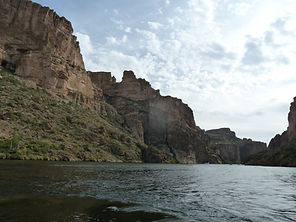 Canyon Lake Apache Trail Arizona Dolly Steamboat Superstition Mountains jet skiing Salt River reservoir