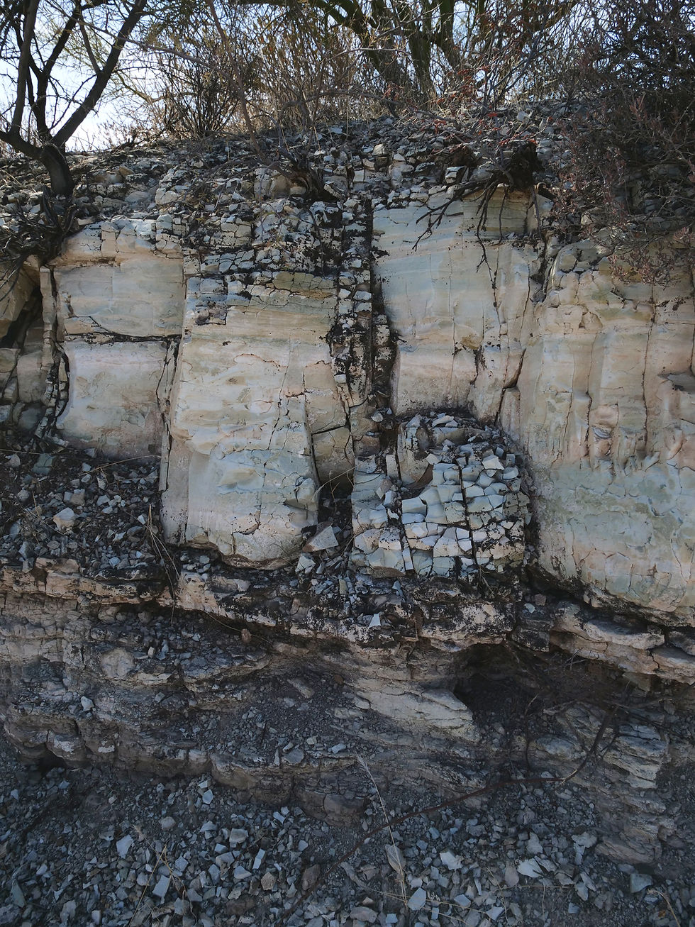 20250210_HorseshoeDam_FR1530_Rock.jpg