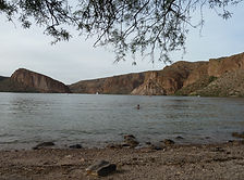Canyon Lake Apache Trail Arizona Dolly Steamboat Superstition Mountains jet skiing Salt River reservoir