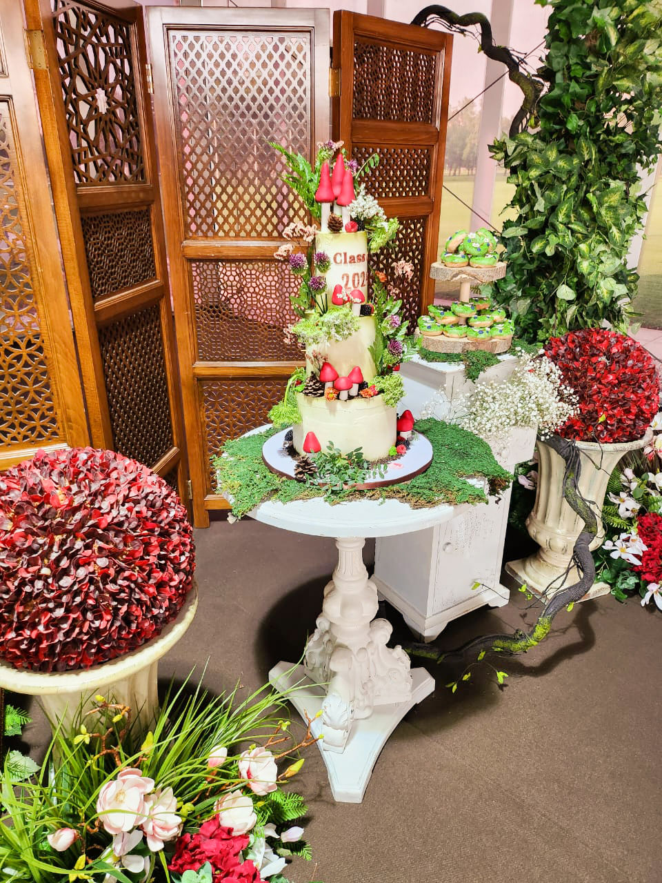 Theme: Prom (Enchanted Forest)