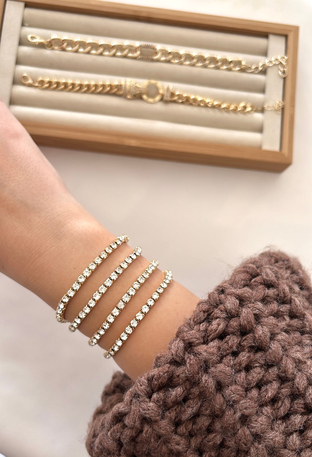 Vip Zirkon Taşlı Geçirmeli Bileklik