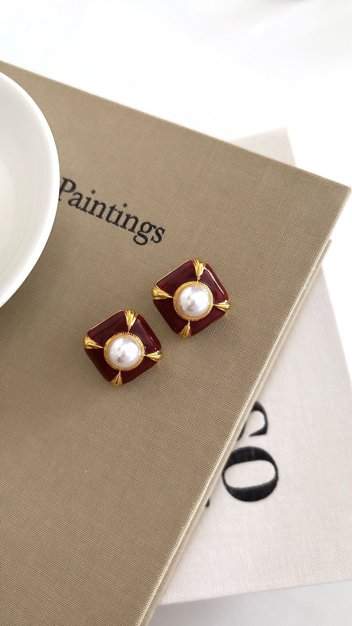 Vip İnci Figürlü Küpe