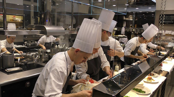 Ice-Machines-Refrigerators-Dishwashers-for-Large-Commercial-Kitchens.jpg