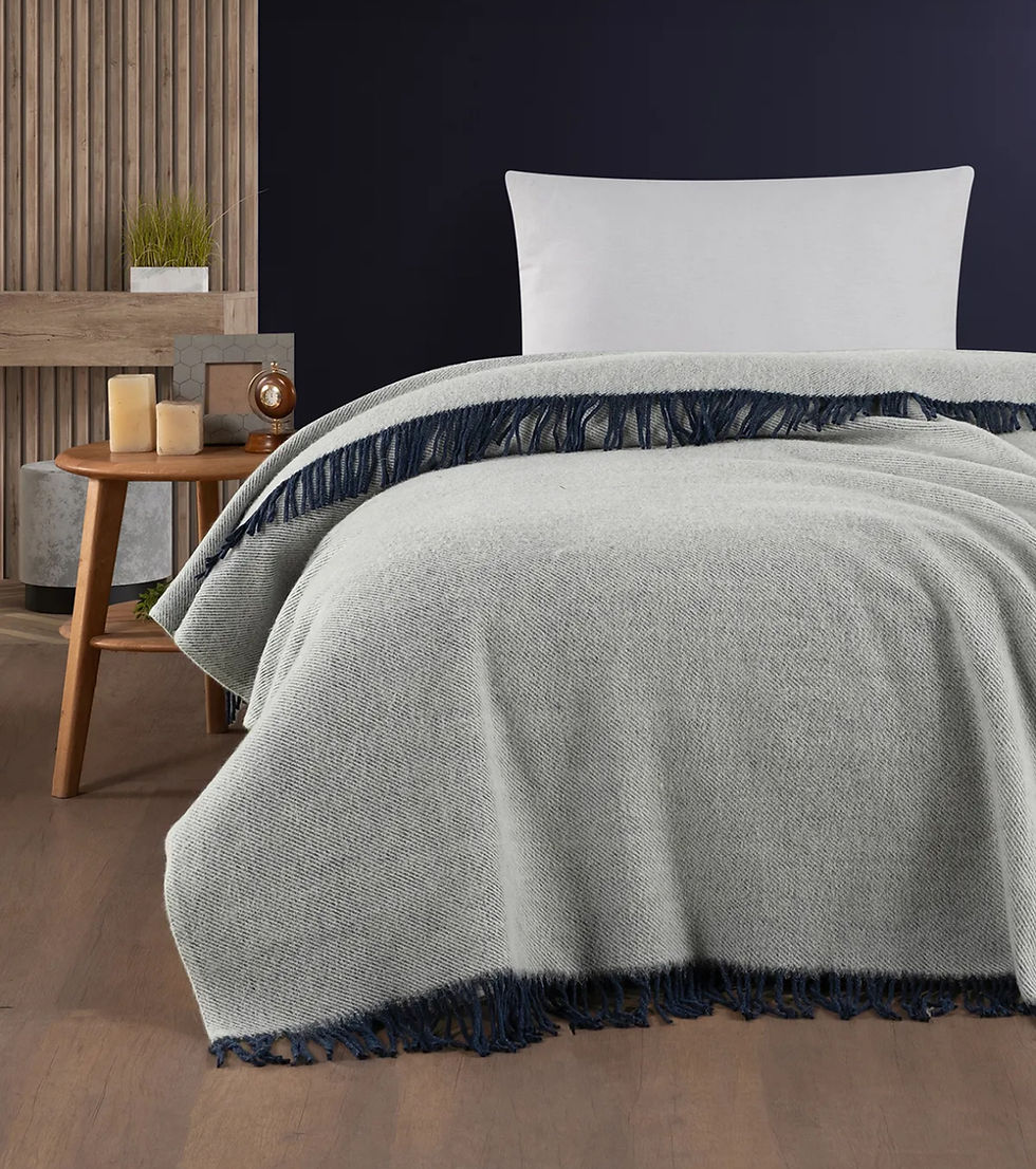 Wolldecke Karl aus Schurwolle in Blau