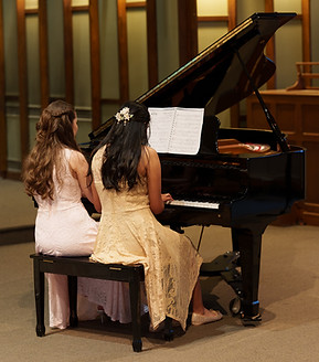 Las Conchillas Music Academy, Brossrd, Violin, Vola, Piano