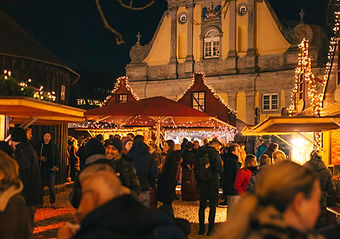 _Weihnachtsstadt 2025_CC BY-SA_©Lüneburg Marketing GmbH Erik Mai (1)_edited.jpg