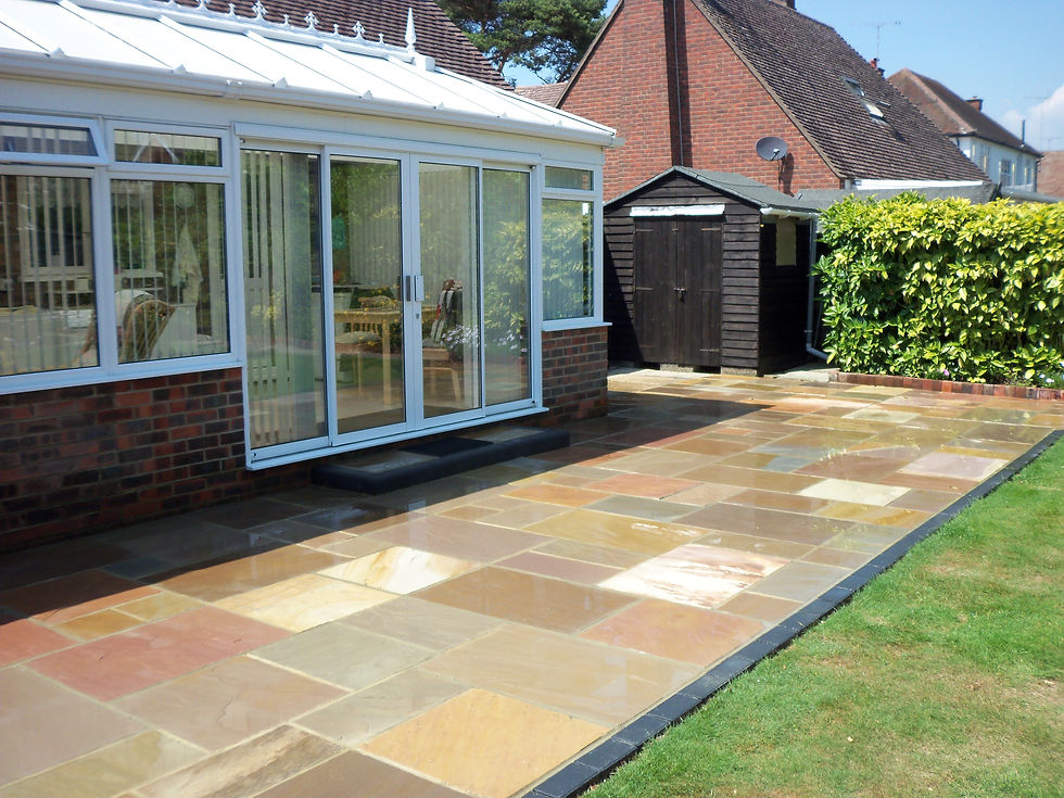 Sandstone with Charcoal edging