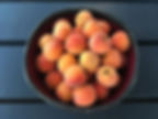 peaches in a bowl