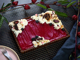 roselle meringue tart