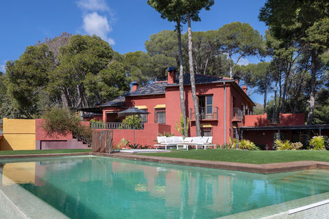 Turnkey boutique hotel in Málaga pool view outdoor