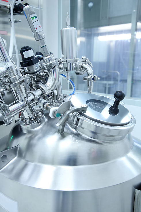 pharma manuf-mixing tank.jpeg