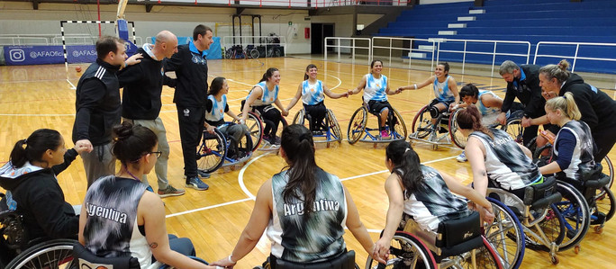 Las Lobas iniciaron su preparación para representar a Argentina en el Sudamericano