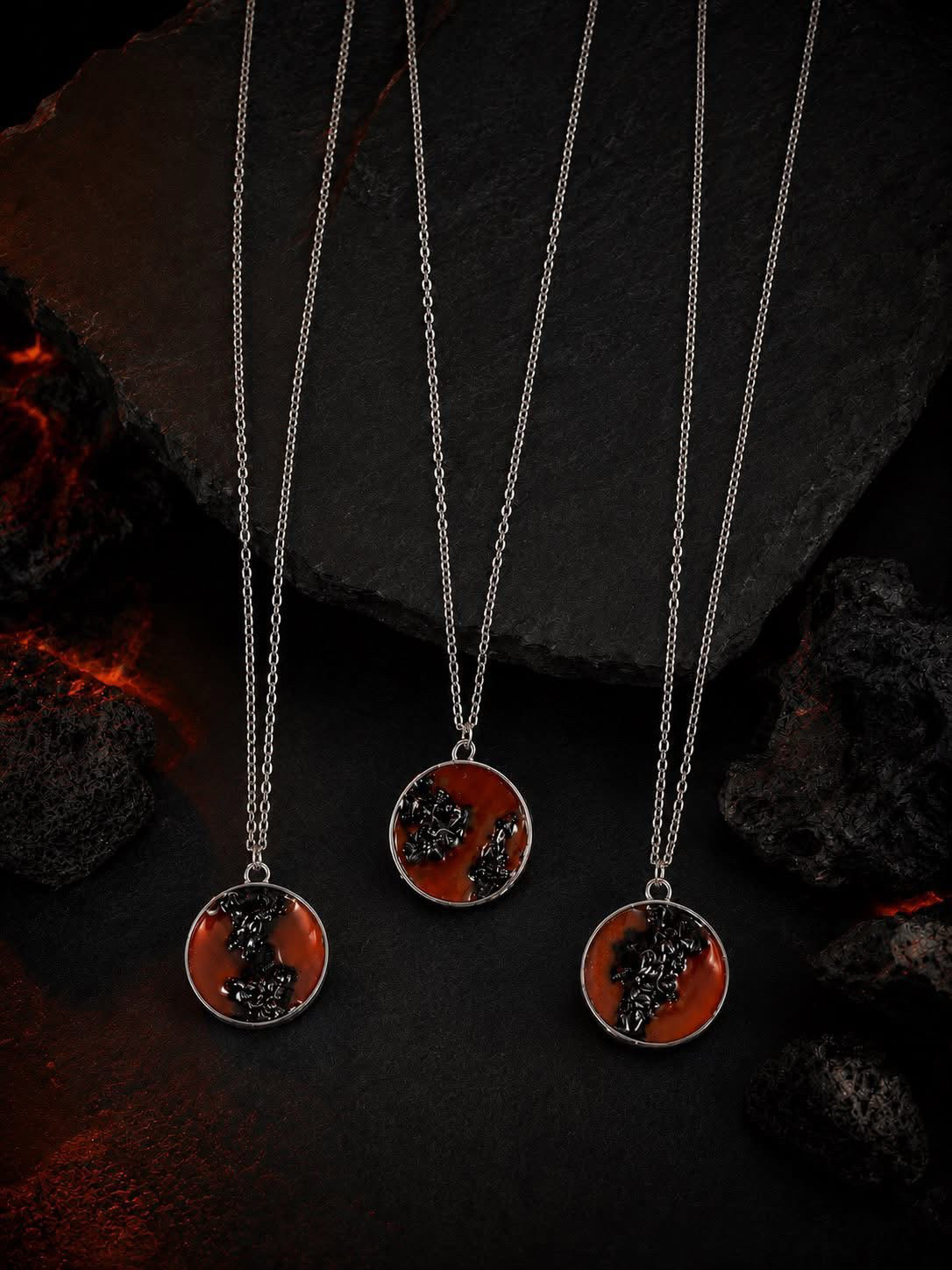 Volcano resin chain