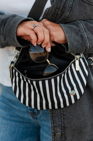 Styled-Brand-Photography-Lemon-Drop-Shop-Bag-Amber-Chestnut-Photography-16