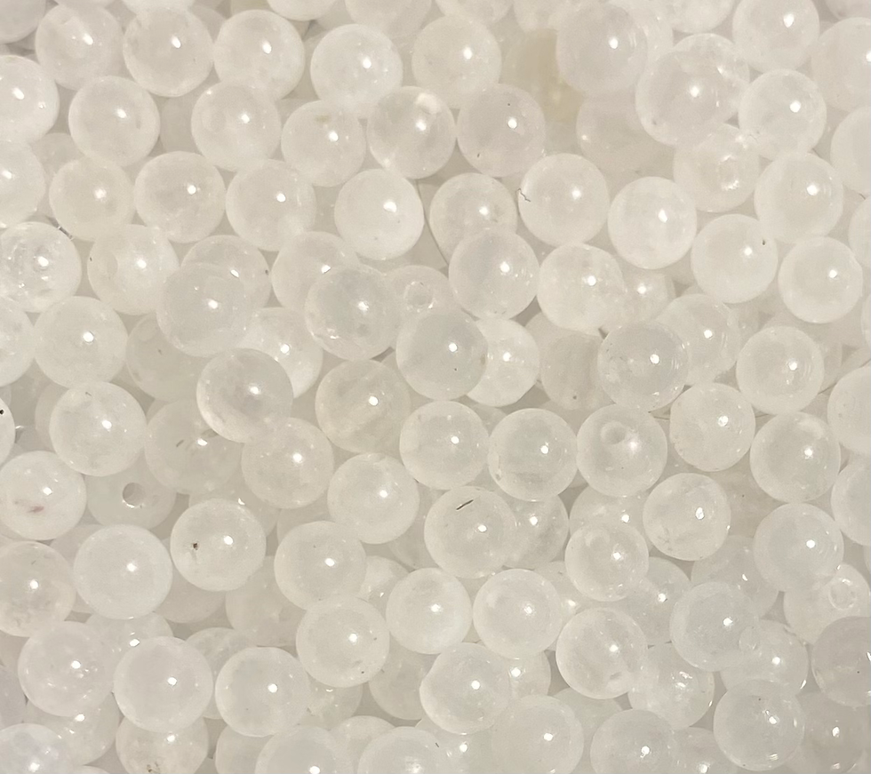 White Jade Round 4mm