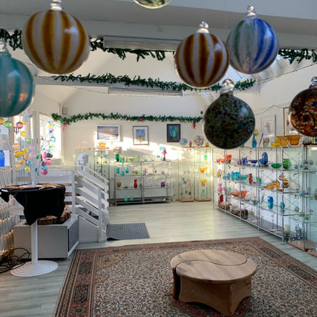 Christmas Opening Times & Post 2022, Fair Thankyou & Bauble Experiences few bookings remain!