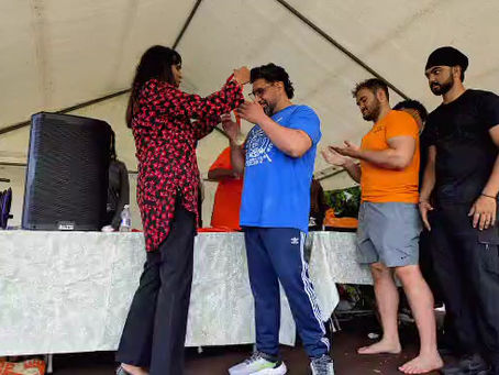 Strength in Unity: Training, Competing, and Lifting as One Team