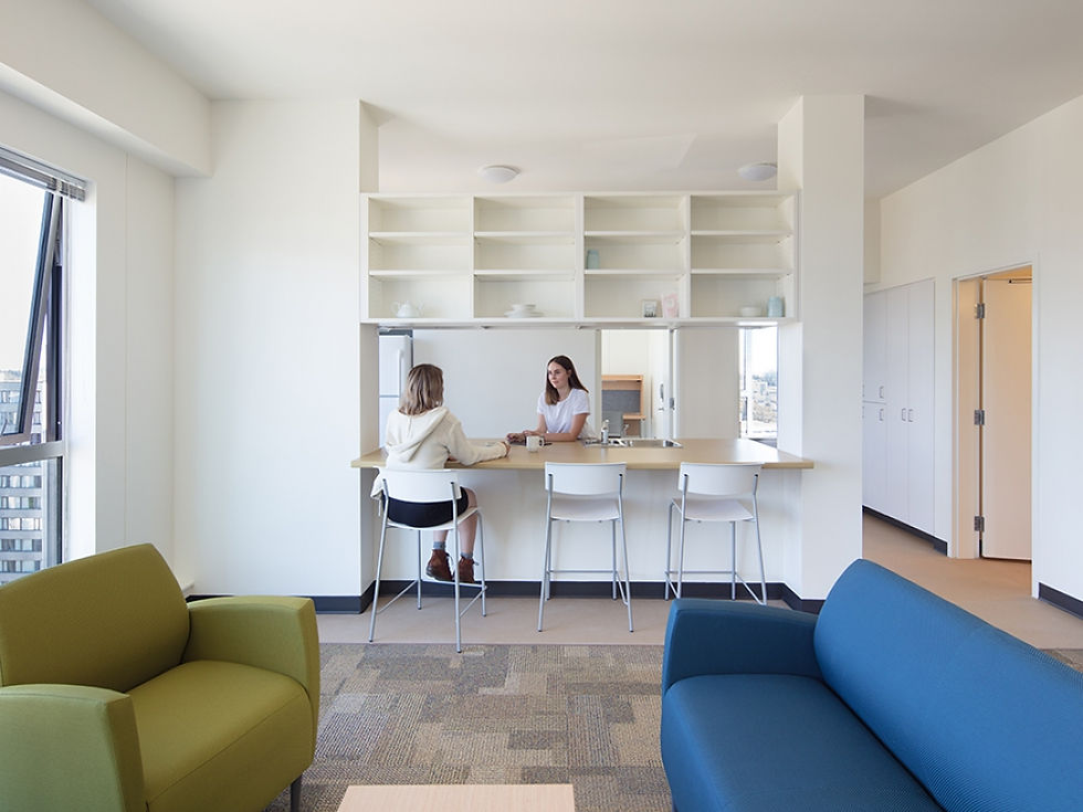 Interior do Brock Comons Tallwood House