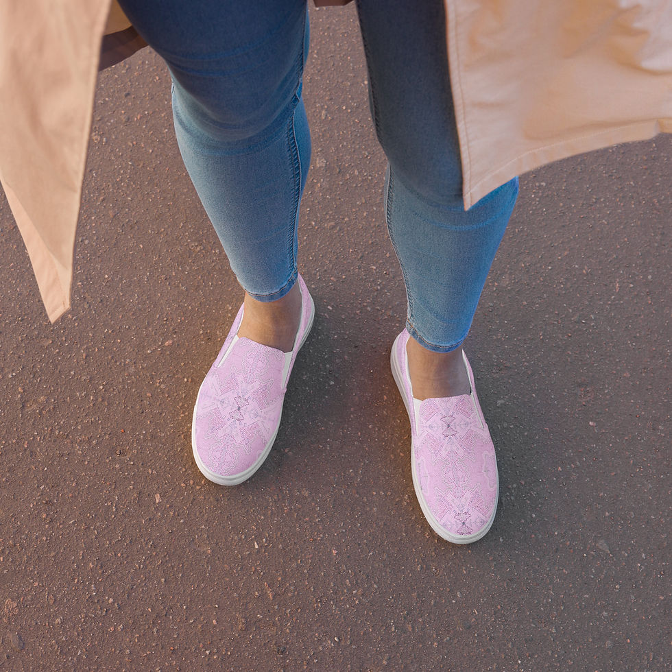 Thumbnail: Liliquoi Slipons (Women's)