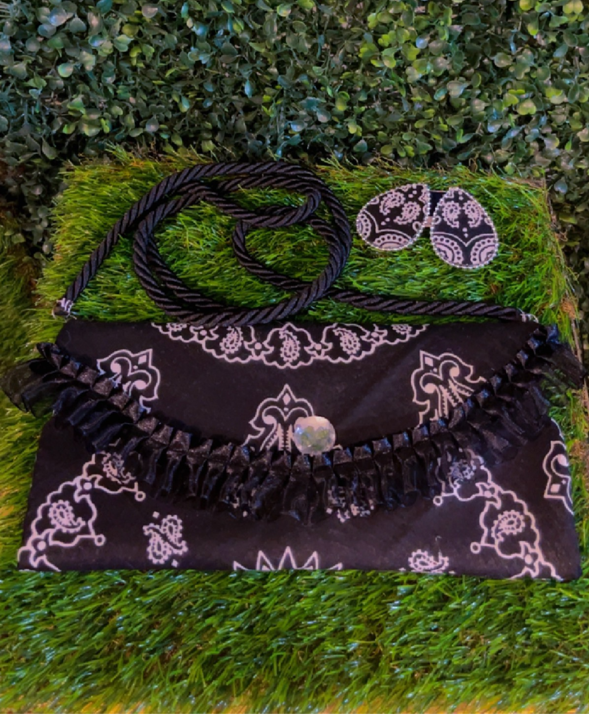 BANDANA HANDBAG WITH EARRINGS