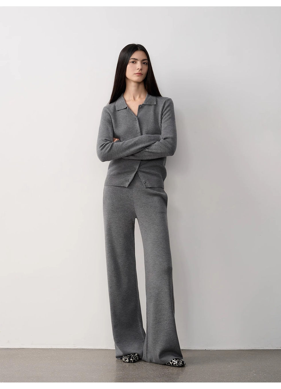 Thumbnail: Straight leg knitted pant suit
