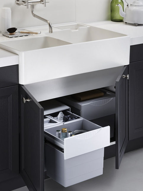 Creative Storage Solutions to Maximize Kitchen Space