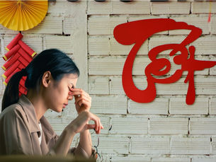 Vì sao càng gần Tết, nhiều người càng cảm thấy stress trước Tết?