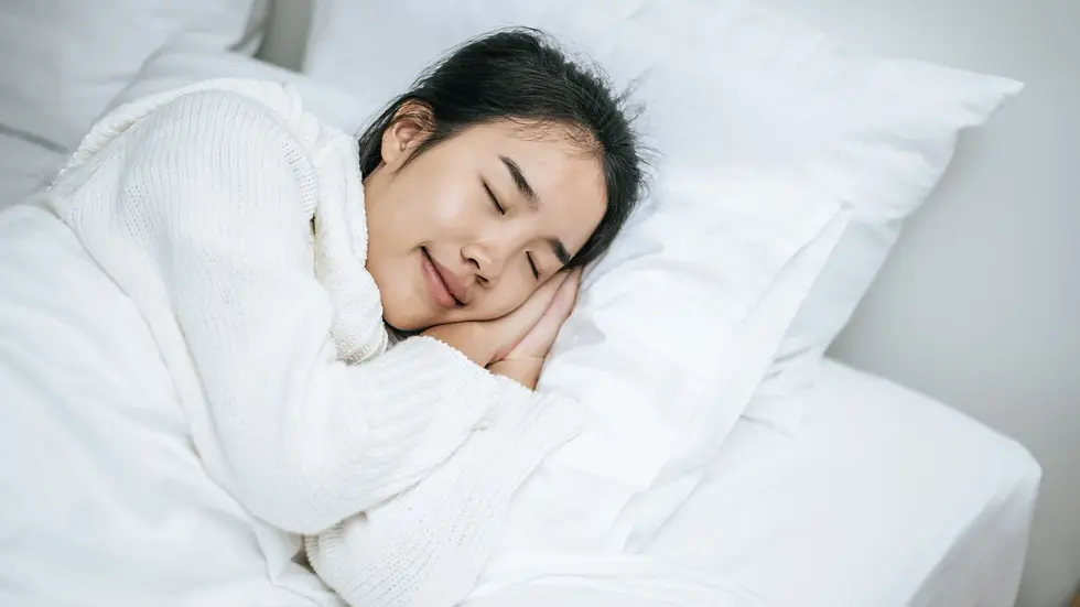 cô gái ngủ ngon, nhờ vào các cách trị mất ngủ tại nhà hiệu quả