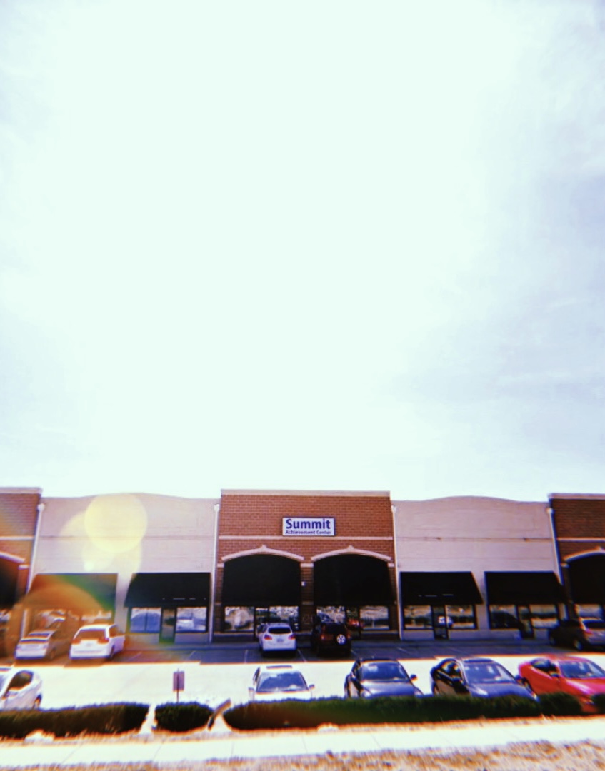 Exterior of Summit Achievement Center South in Olathe