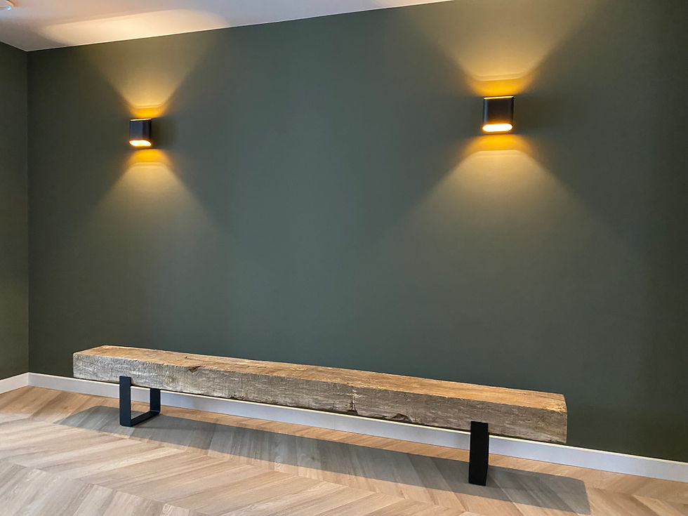 Thumbnail: Oud eiken bielzen meubel